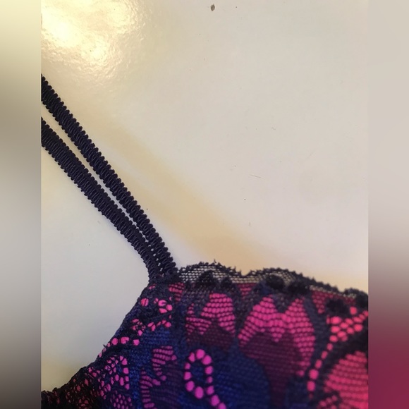 NWOT Victoria's Secret PINK Balconette Bra - Picture 5 of 11
